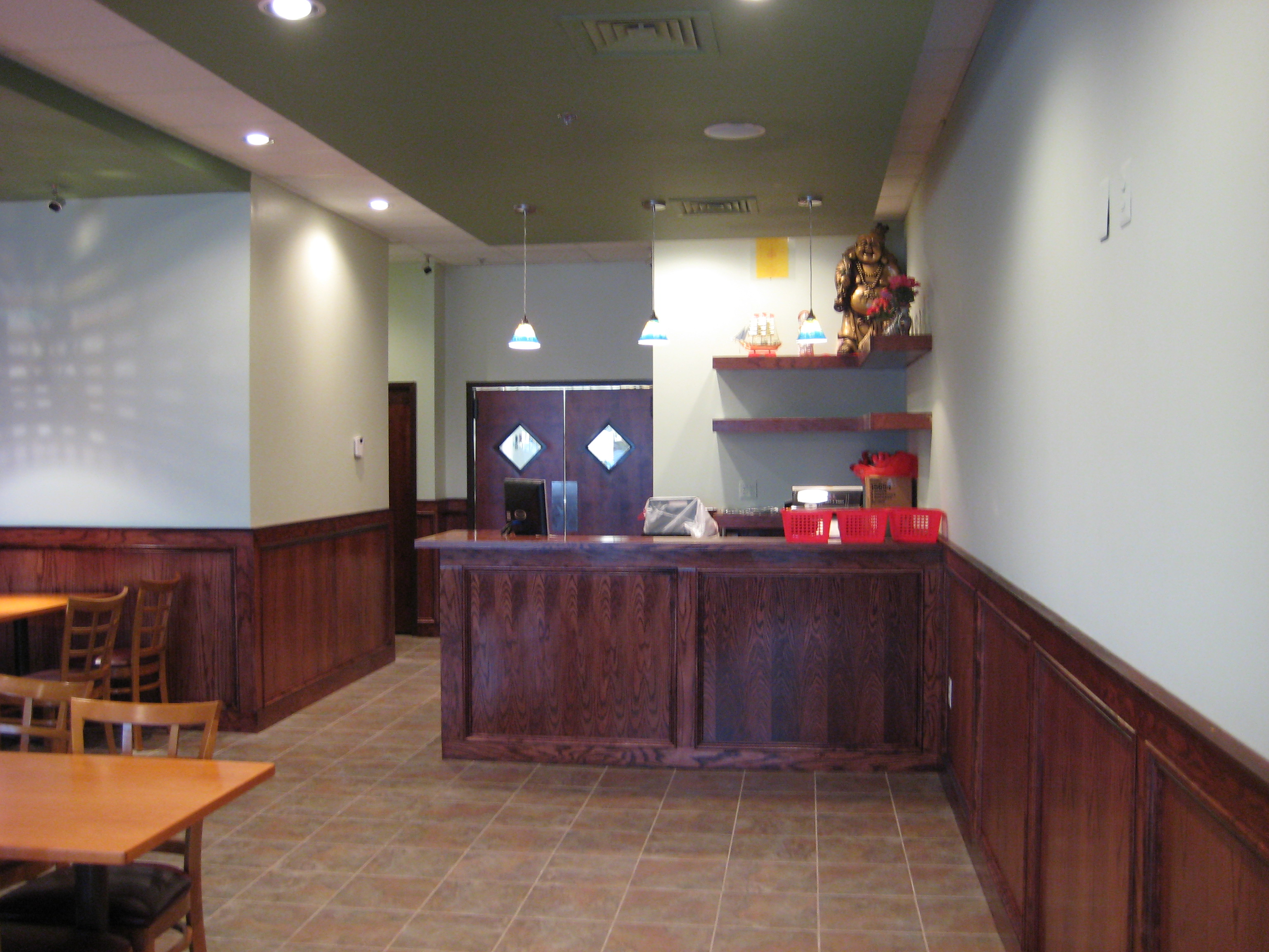 Dining room inside Young Chow Cafe Chinese Thai restaurant